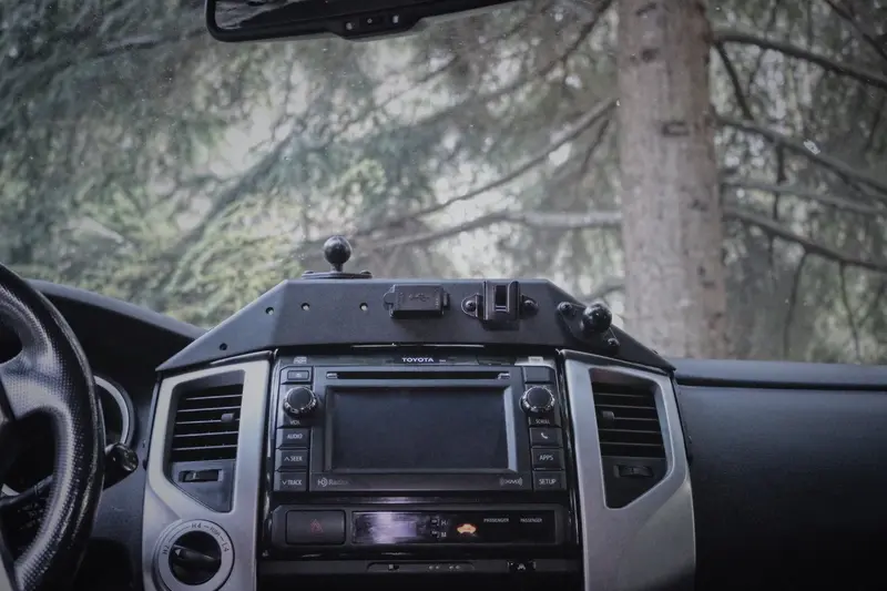 2012-15 Toyota Tacoma Expedition Essentials 2Tpam Powered Dash Mount 1