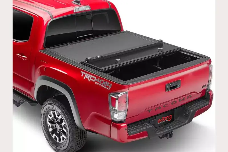 2016-23 Toyota Tacoma Extang Xceed Tonneau Cover - 6Ft 1