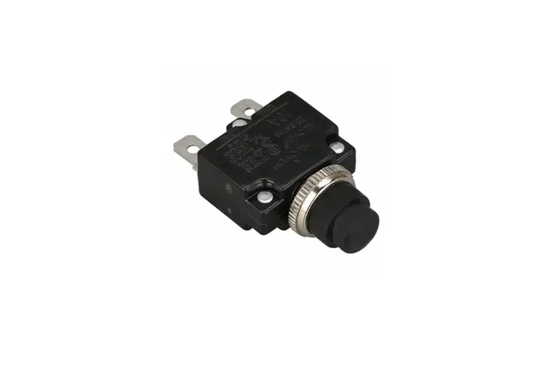 Bulldog Winch 10A Circuit Breaker 1