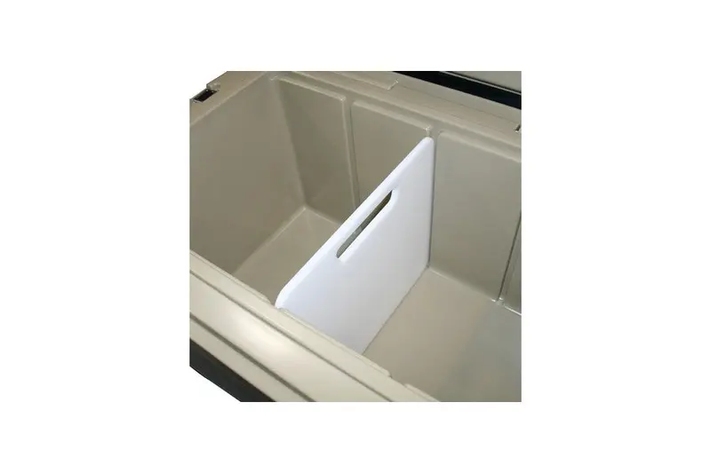 Bulldog Winch Divider/Cutting Board, 50Qt Cooler 1