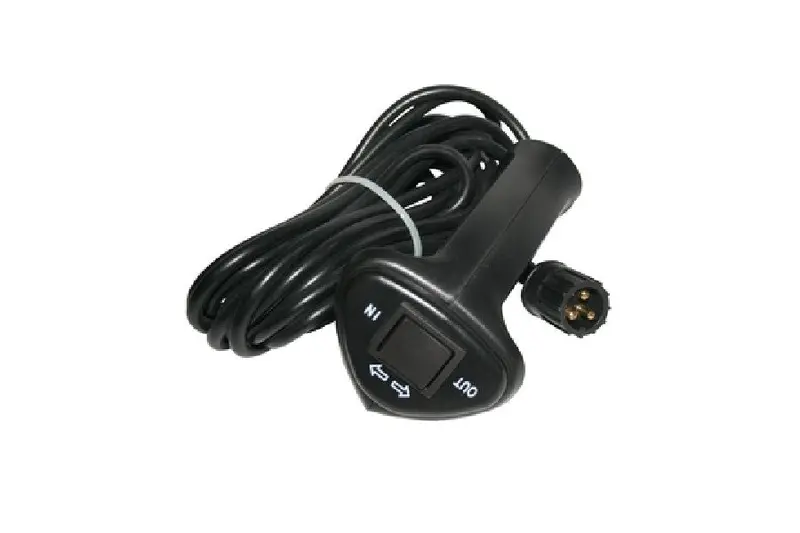Bulldog Winch Hand Control, Truck W/ 3-Prong Push-In Plug 1