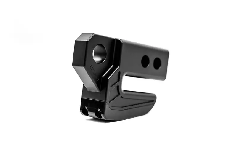 Dv8 Xtract Hitch Skid Plate - Black 1