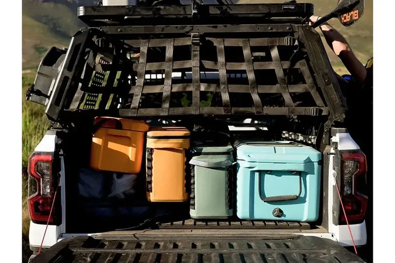 Front Runner Outfitters Pro Bed Rack Tailgate Net 1