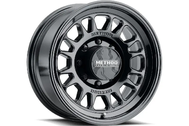 Gmc Sierra/Chevy Silverado 2500/3500 Method Race Wheels 318 Series Wheel 18X9 8X180 18Mm Offset Gloss Black 1