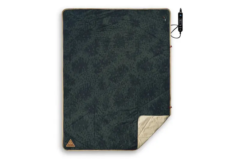 Ignik Outdoors Topside Heated Blanket - Arctic Camo 1