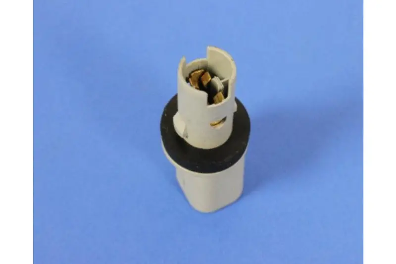 Jeep Liberty Mopar Side Marker Socket 1
