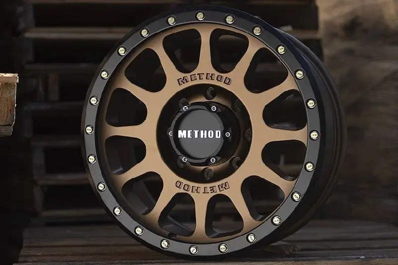 Jeep Wrangler Jk/Jl/Gladiator Jt Method Race Wheels 305 Nv 20X10 5X5 Method Bronze, Matte Black Lip, Street Loc 1