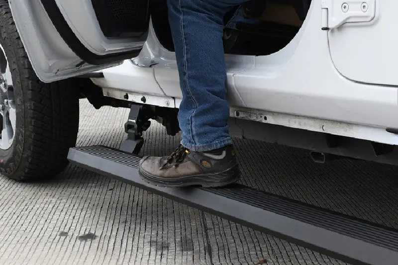 Jeep Wrangler Jl 2-Door Go Rhino E-Board E1 Electric Running Board Kit - Bedliner Coating 1