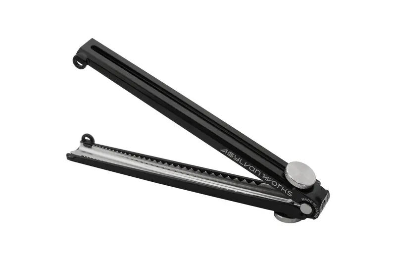 Mks - Sylvan Works Grippin' Gator 1