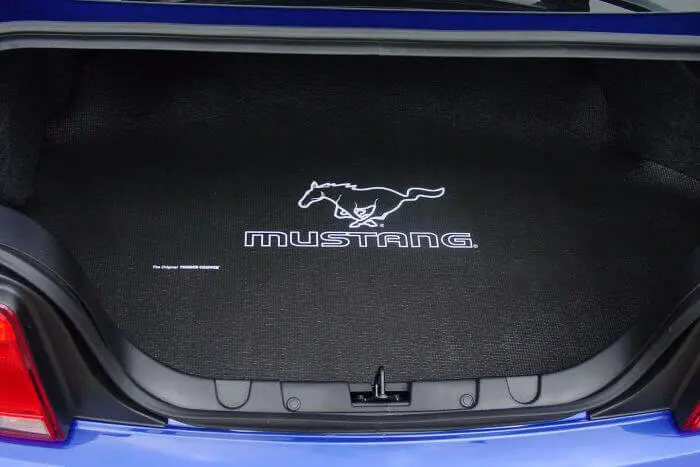 Original Fender Gripper Trunk Mat Running Pony Logo 1