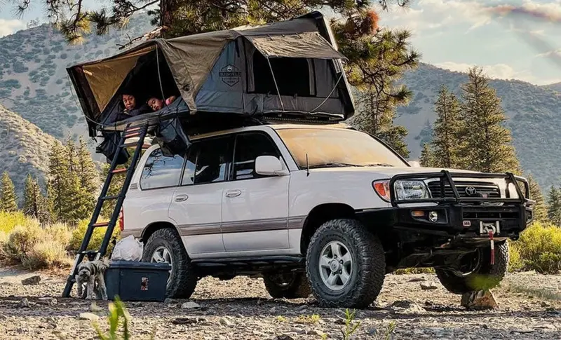 Overland Vehicle Systems Bushveld Hard Shell Roof Top Tent 1
