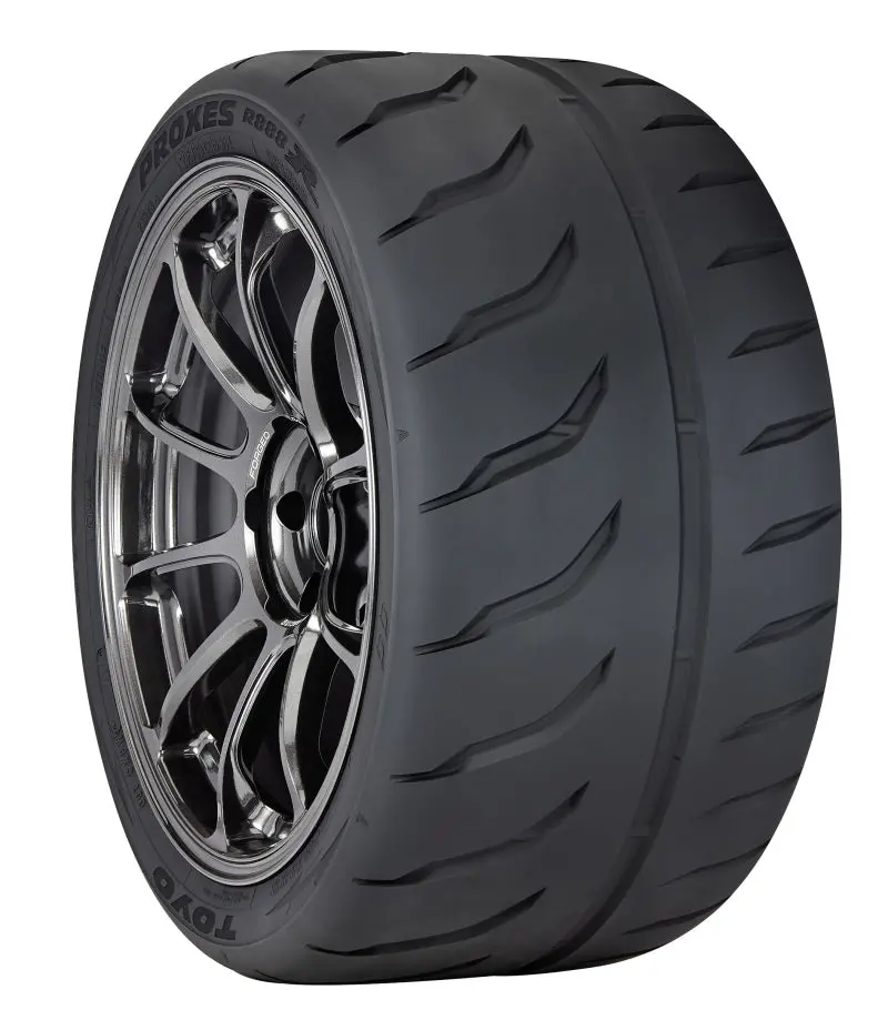 Toyo Proxes R888R Ultra-High-Performance Track Tire – 225/45Zr16 93W Xl 1
